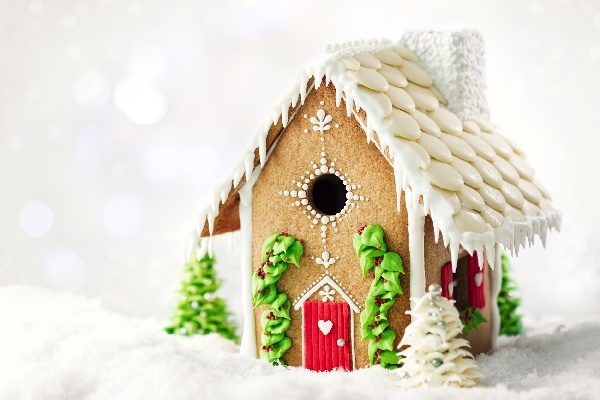 Gingerbread House Decorating