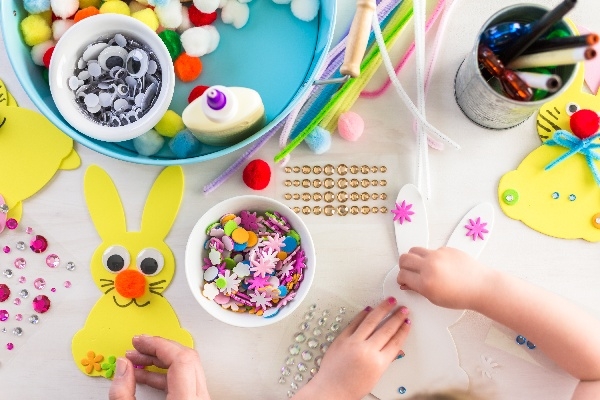 Spring Crafts in The Jungle Kids Club